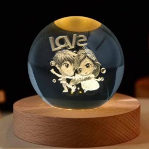 couple 3D crystal ball